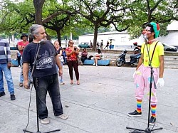 Con el sonidista de Cultura en el municipio  Cerro